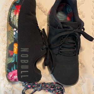 NOBULL Midnight Tropical trainers with additional laces